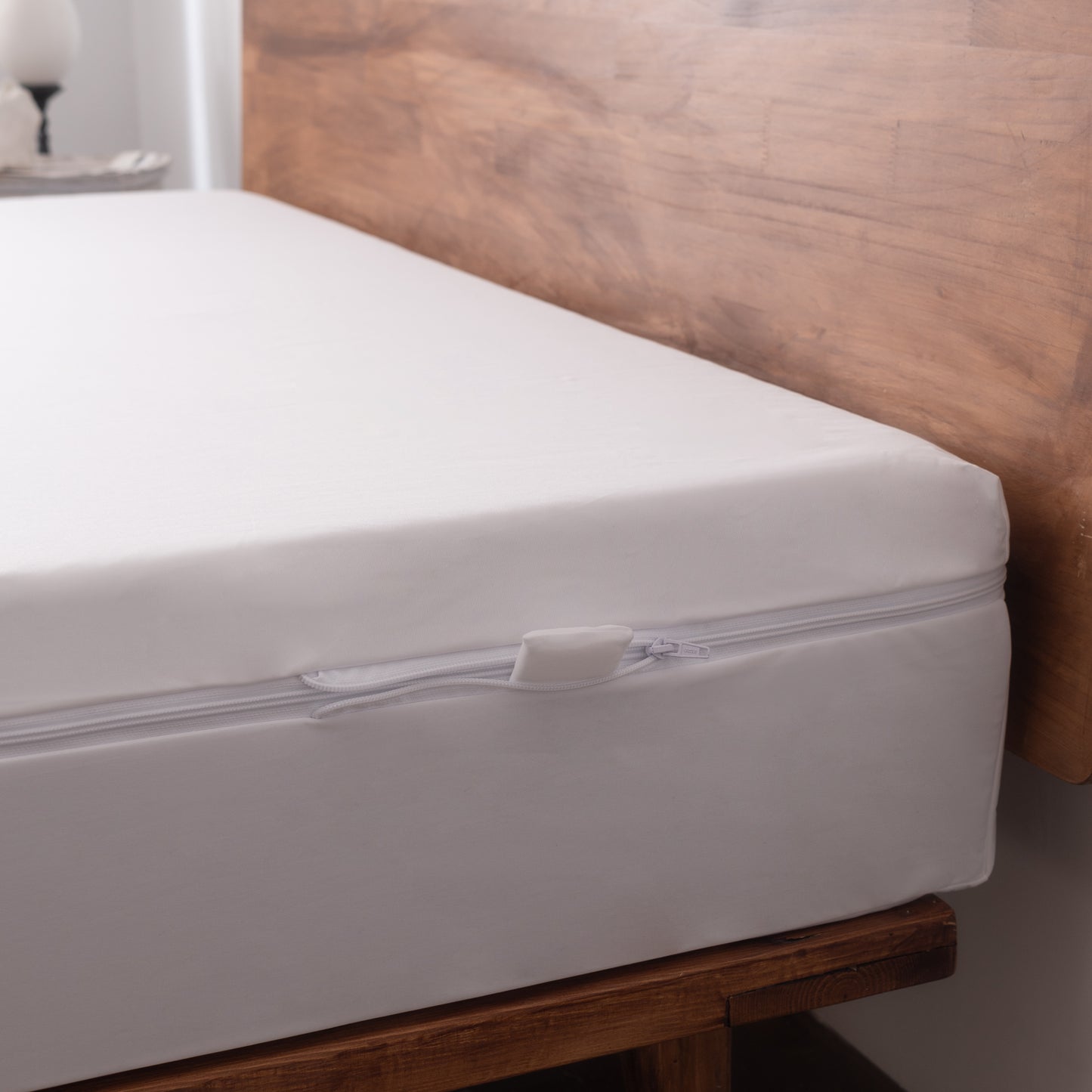Premium Smooth Mattress Encasement